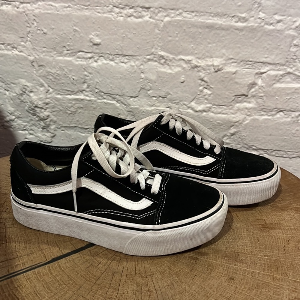 Black Platform Vans